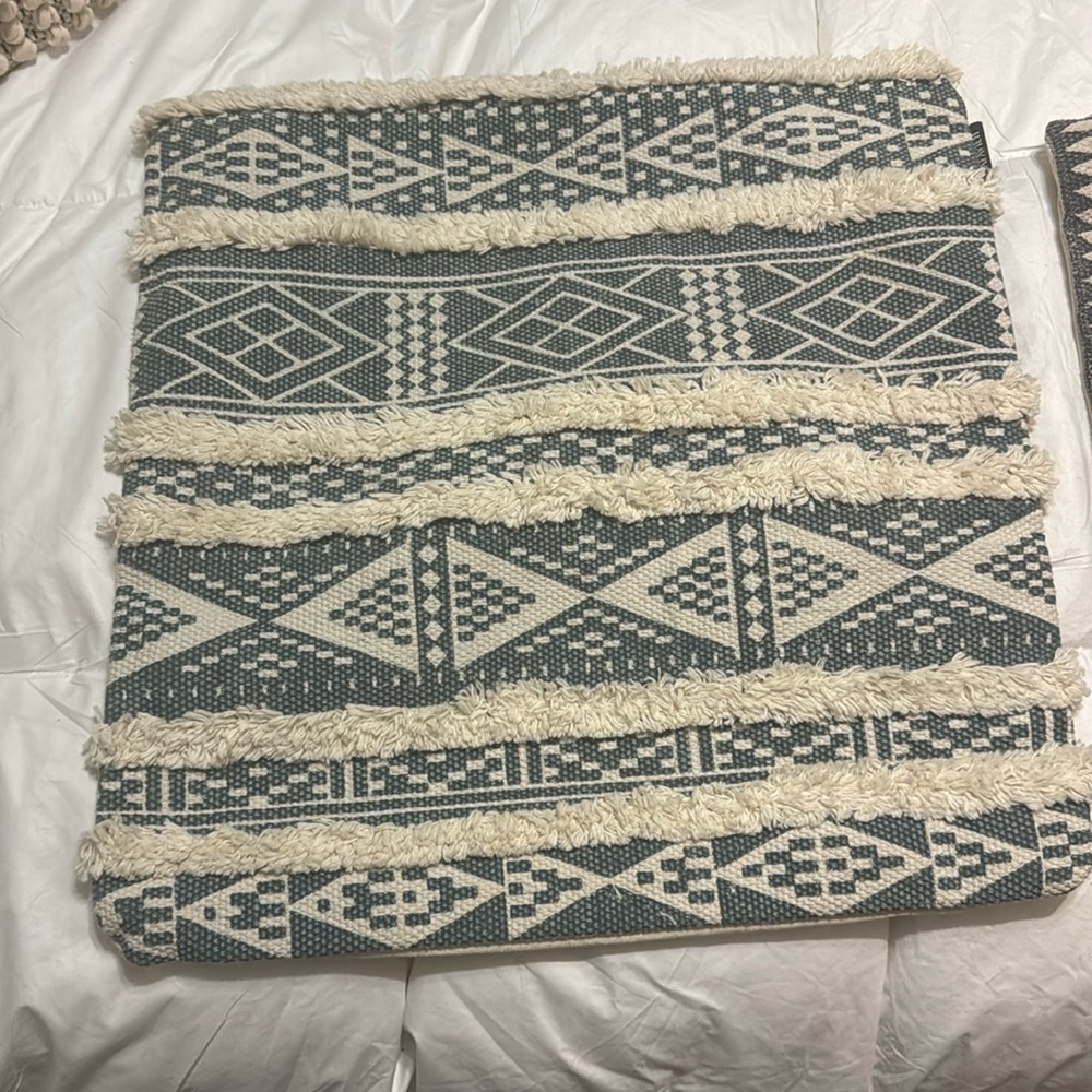 Hand Woven Throw Pillow covers (C01)